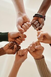Building connection support networks