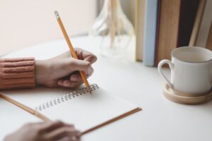 10 Ways To Retrain Your Brain From Negative Thoughts