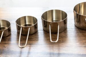 15 Tips on How to Stock a Kitchen with the Right Equipment