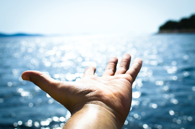 9 Ways To Be Hopeful About The Future